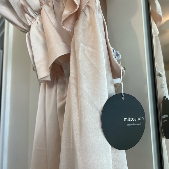 NWT Brand new dress bought for a wedding- found something else. - Picture 3 of 4